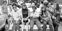 Festival crowd at Woodstock Music Festival