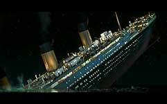 Sinking of Titanic in color